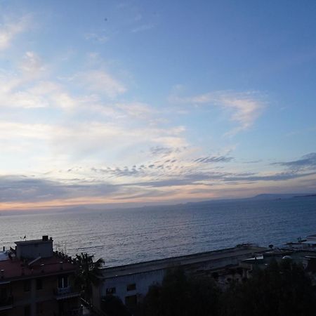 Apartamento House Of Sun 2016 Castellammare di Stabia Exterior foto