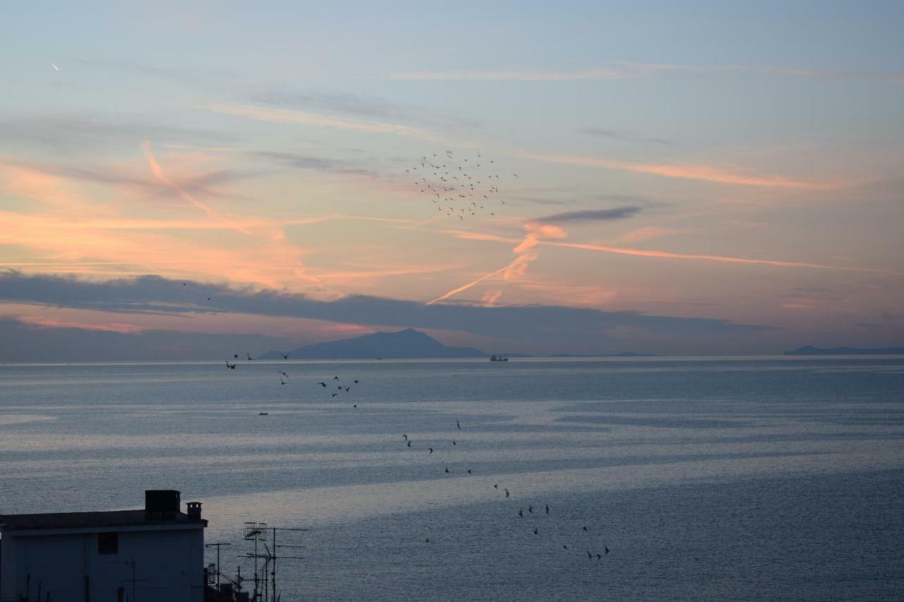 Apartamento House Of Sun 2016 Castellammare di Stabia Exterior foto